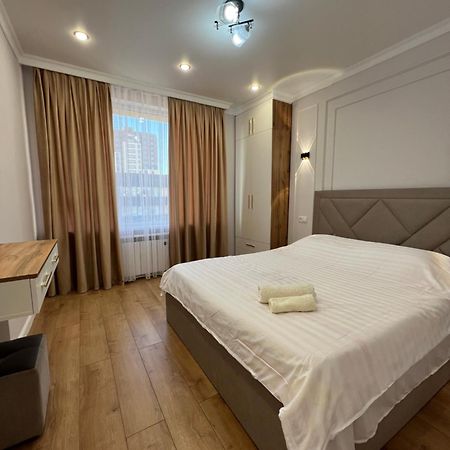 Appartamento Жк Otau City Комфорт Плюс Shymkent Esterno foto